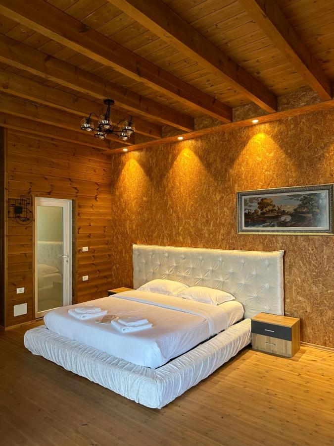 Bianca Hotel & Villa Priska e Madhe エクステリア 写真