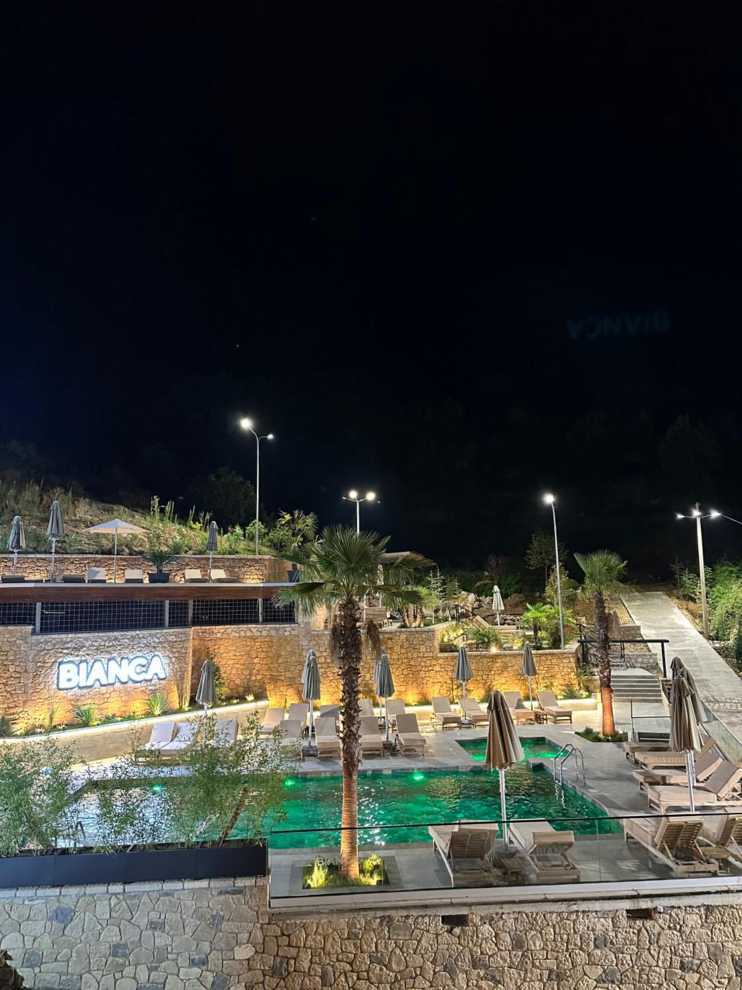 Bianca Hotel & Villa Priska e Madhe エクステリア 写真